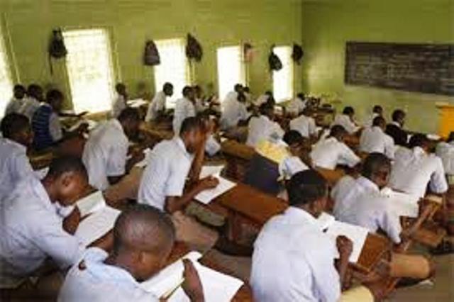 Students in graduating classes resume in Oyo