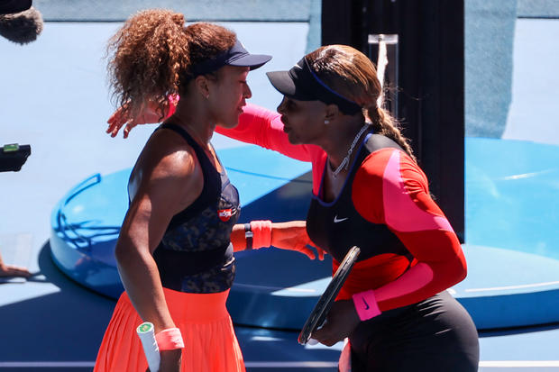 Naomi Osaka beats Serena Williams in Australian Open semi-finals