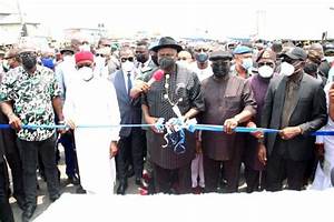 Diri inaugurates road, school projects in Delta