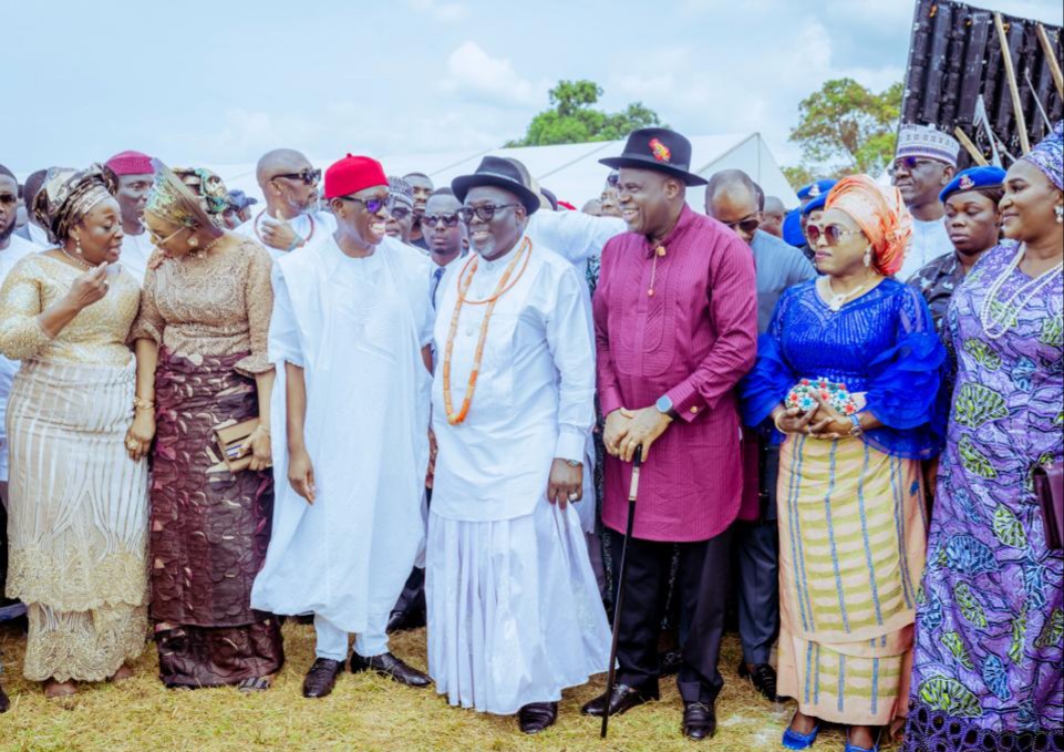 Governors, dignitaries join Oborevwori, wife to bid final farewell to mother-in-law