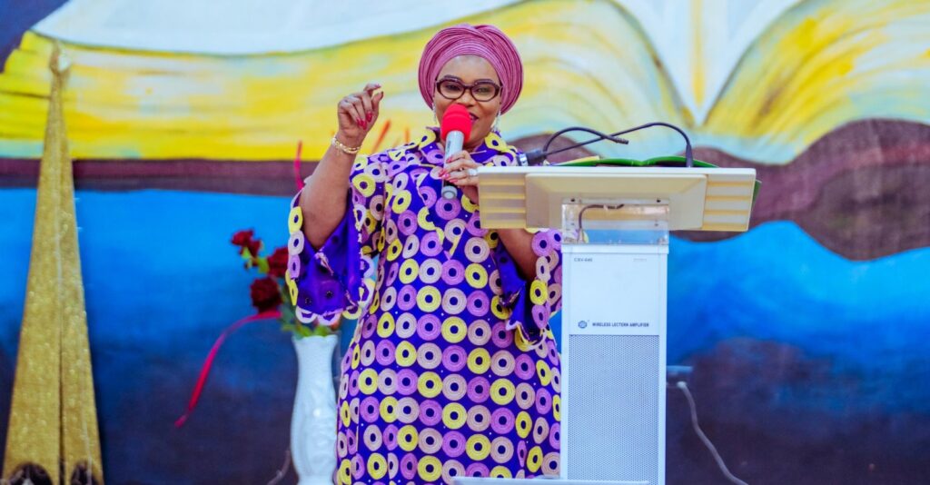 Delta women pray for well-being of families, prosperity of State, as Mrs Oborevwori urges support for husband’s M.O.R.E agenda at Mother’s Arise prayer meeting