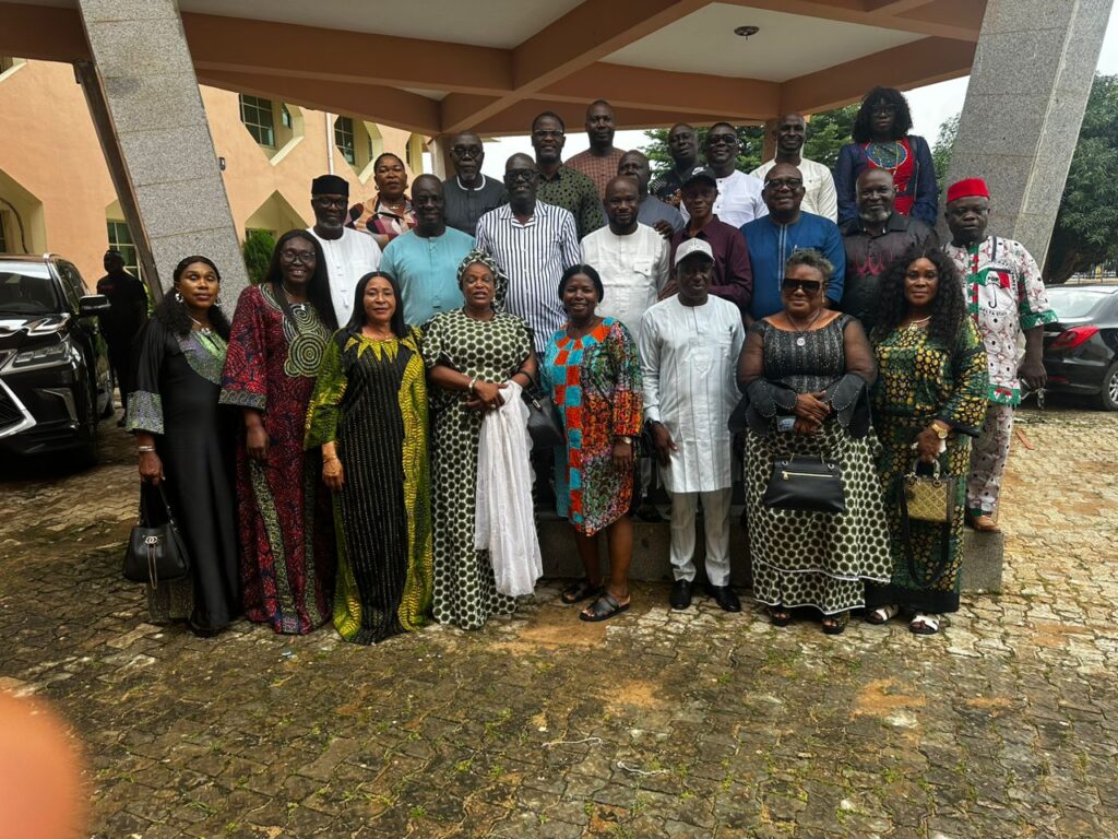 Esiso commends outgoing Delta PDP EXCO members at valedictory meeting.