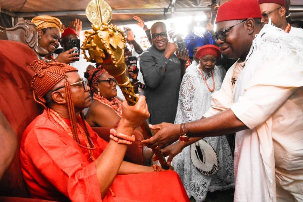 Applause for Oborevwori as Obi Chukwunonso Nwoko gets staff of as recognised monarch of Idumuje-Ugboko kingdom