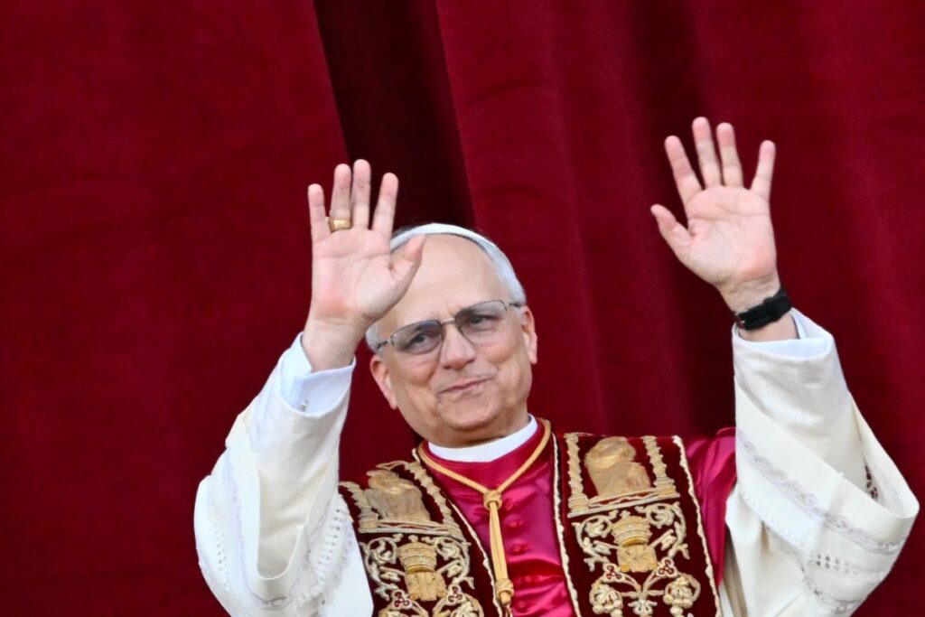 American Robert Francis emerges new Pope