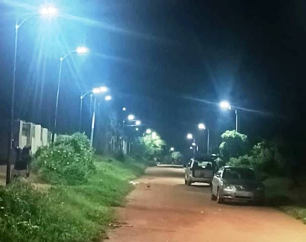 Nwaozomor Grace Foundation transforms Issele-Mkpitime with 475 stands of Solar street lights