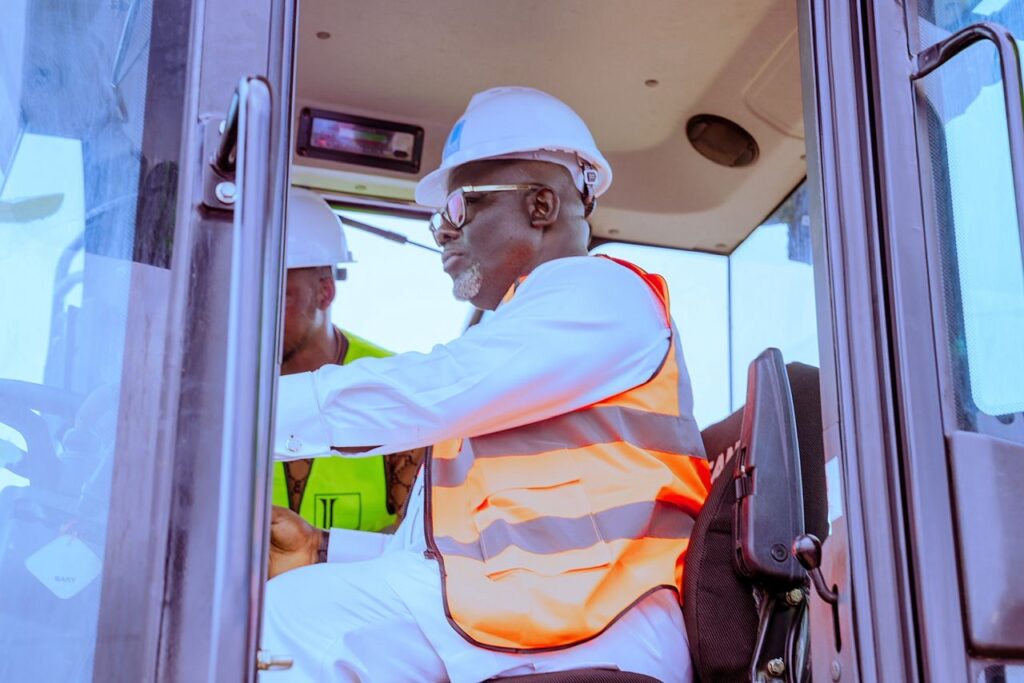 Oborevwori flags off N29.8bn Aboh-Akarai Road, Bridge project in Delta