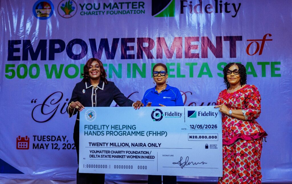 Oborevwori, Fidelity Bank empower 500 Delta market women with cash, equipment