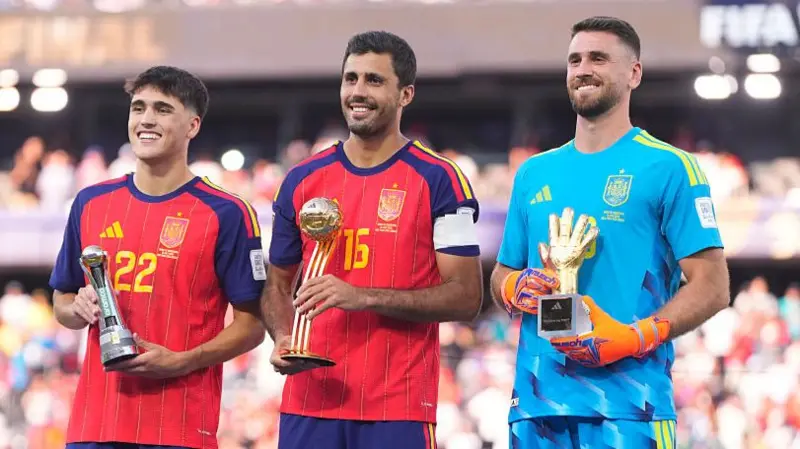 Rodri, Simon, Cubarsi sweep top individual awards as Spain dominates World Cup honours